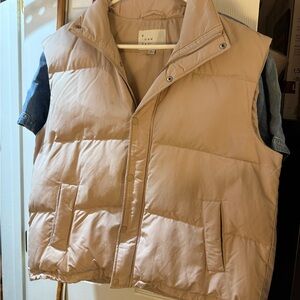 🔥HOT DEAL🔥a new day Light Tan Vest
